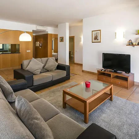 1601 Marina Park * Lagos